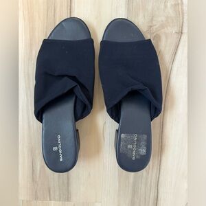 Bandolino slipper heels